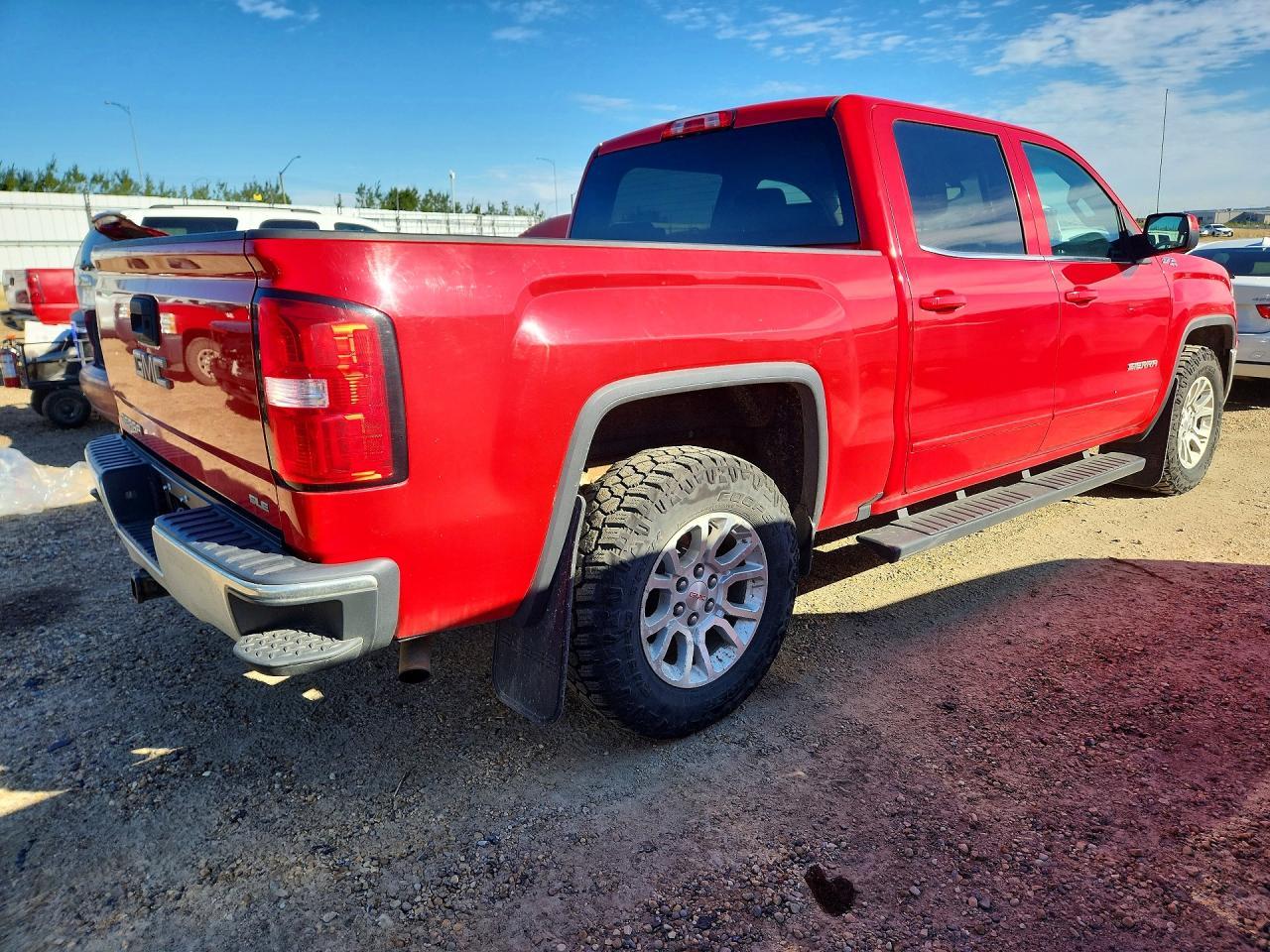 2017 GMC Sierra K1500 Sle - Image 3