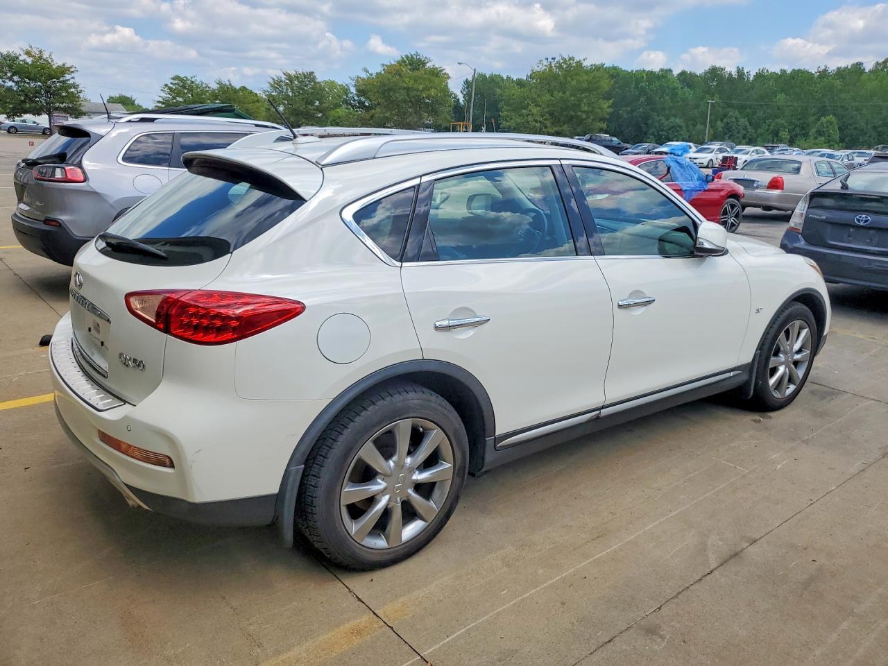 2017 Infiniti Qx50 Base - Image 3