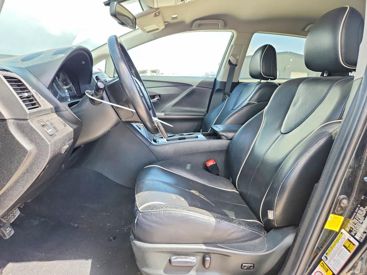 2013 Toyota Venza Xle - Image 7