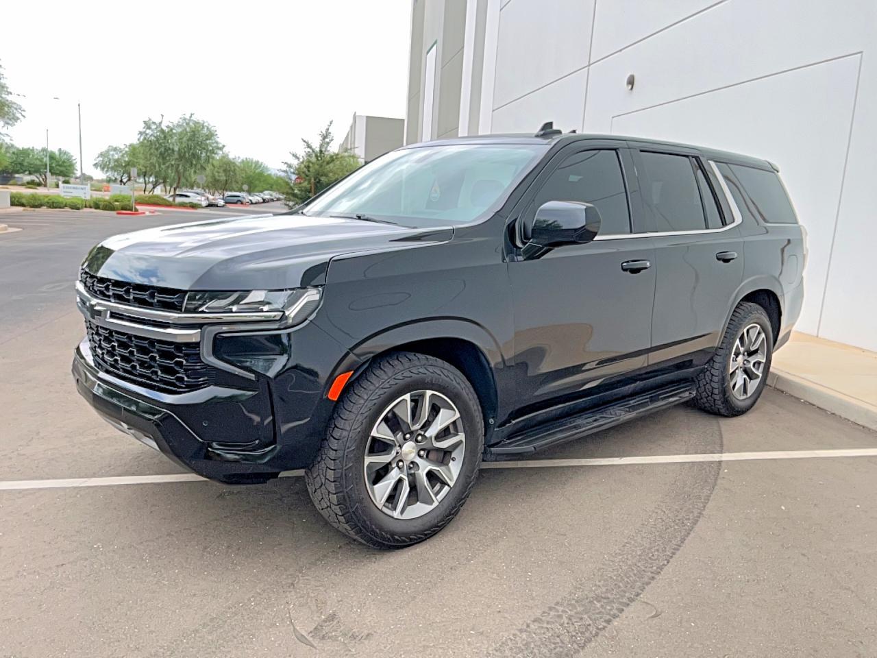 2023 Chevrolet Tahoe C1500 - Фото 2