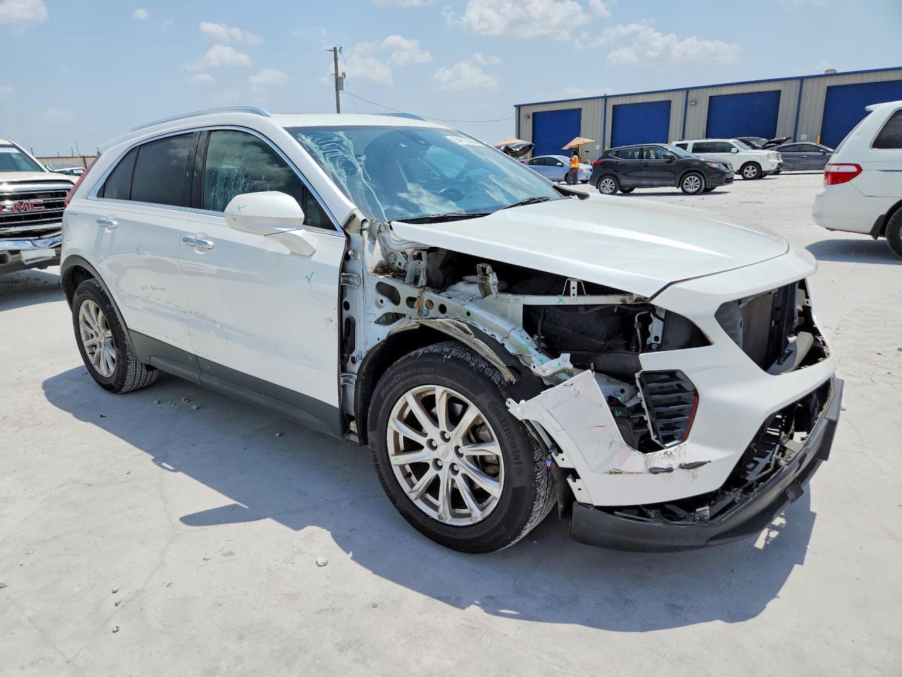 2019 Cadillac Xt4 Luxury - Фото 4