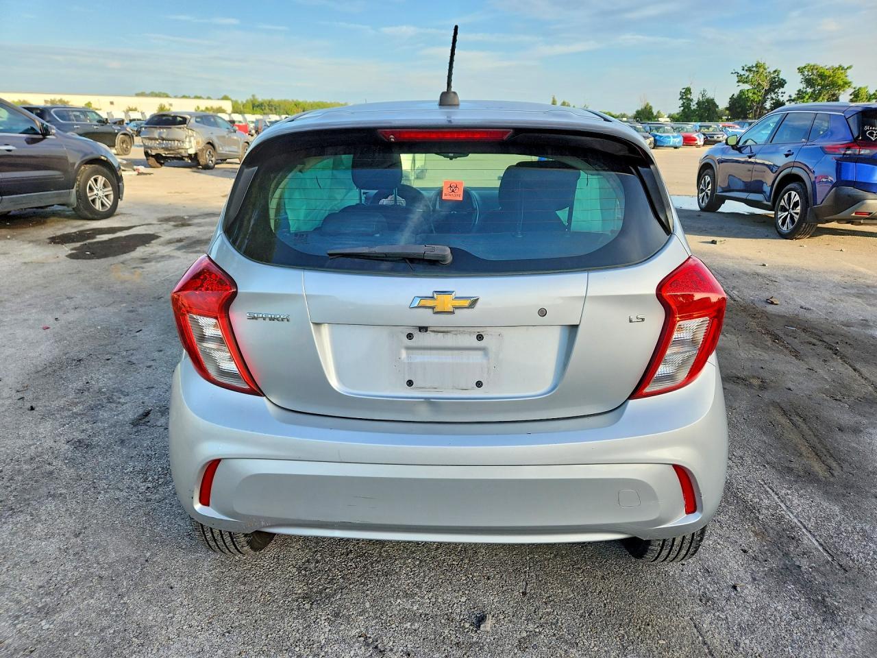 2016 Chevrolet Spark Ls - Фото 6