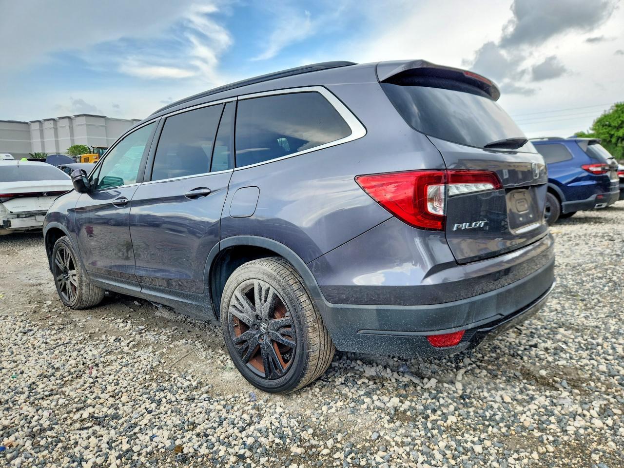 2021 Honda Pilot Se - Фото 2