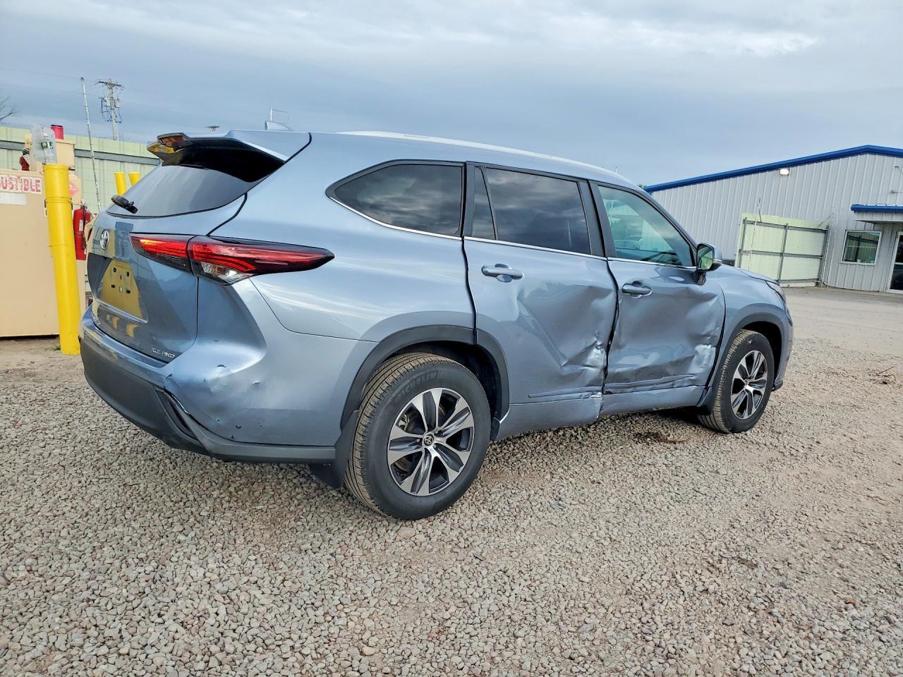 2024 Toyota Highlander Xle - Фото 3