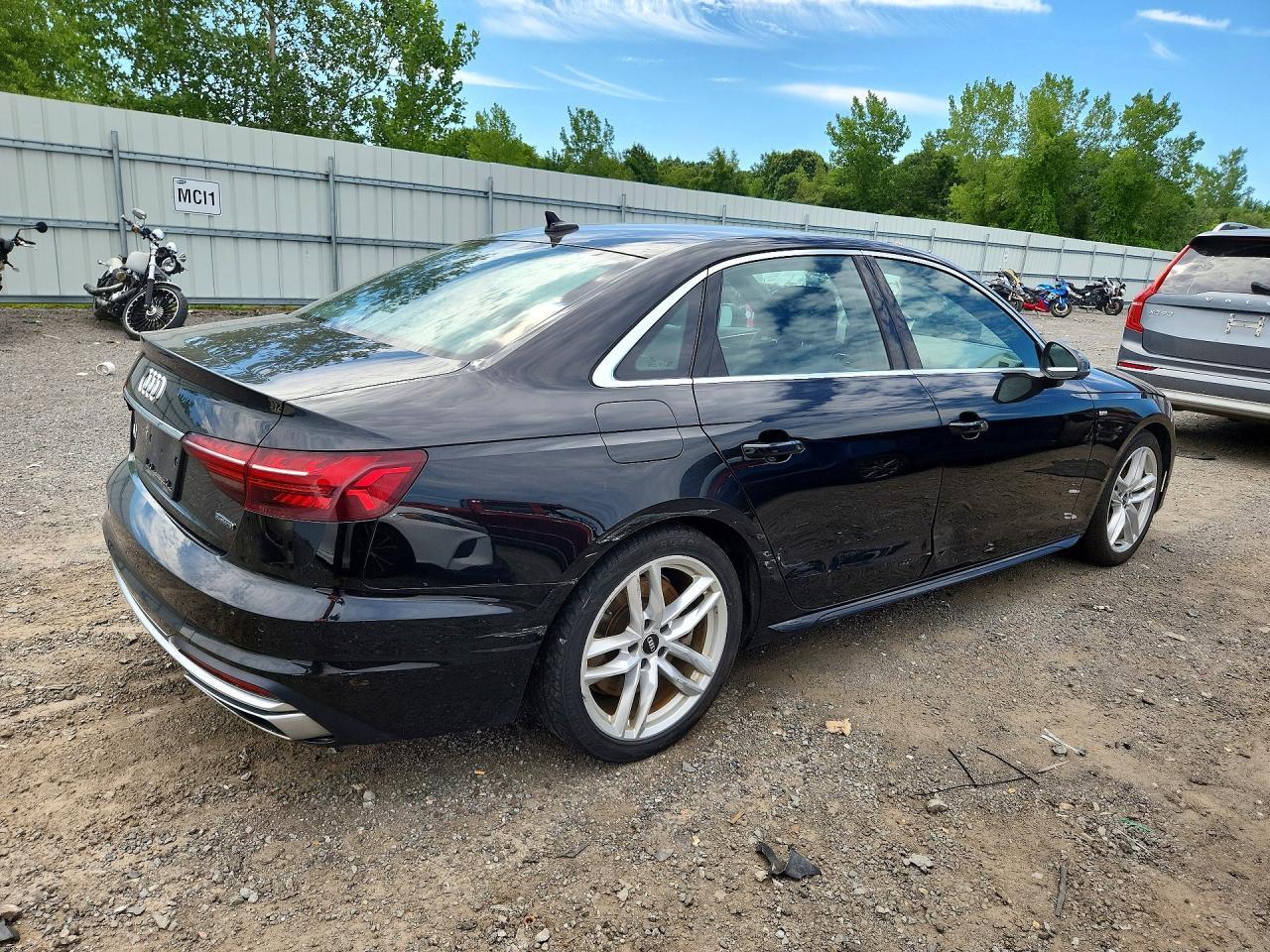 2024 Audi A4 Premium Plus 45 - Фото 3