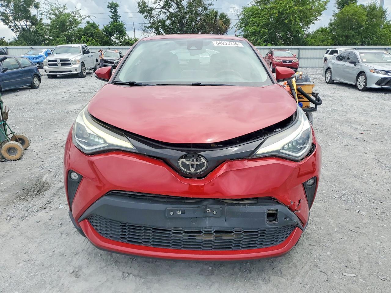 2021 Toyota C-Hr Limited - Image 5