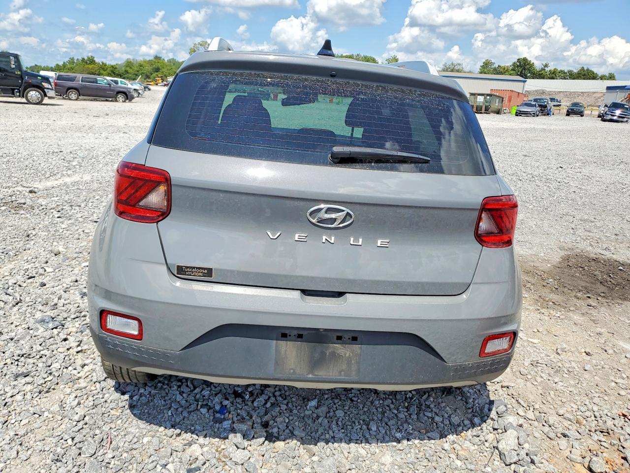2021 Hyundai Venue Sel - Фото 6