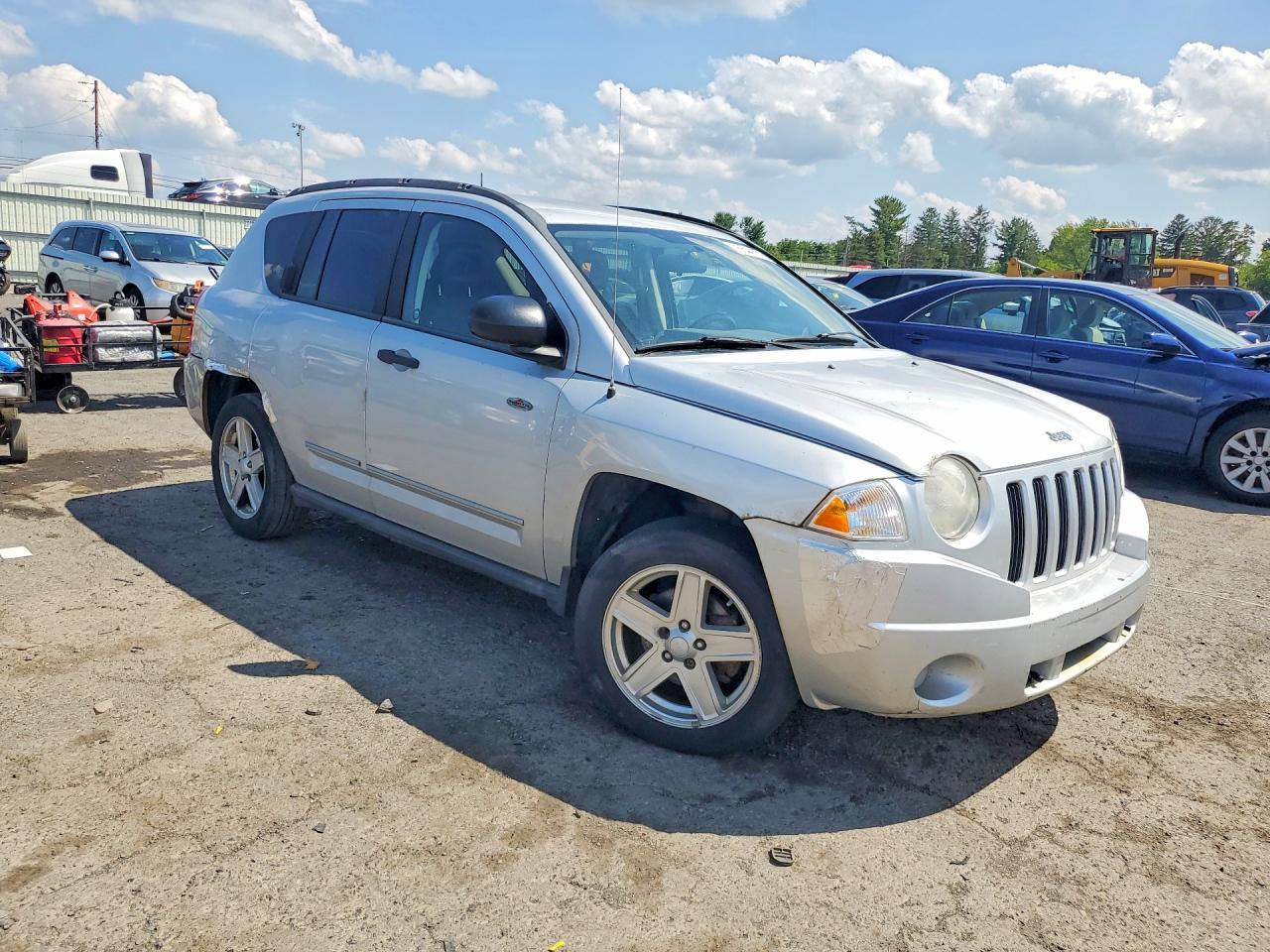 2008 Jeep Compass Sport - Image 4