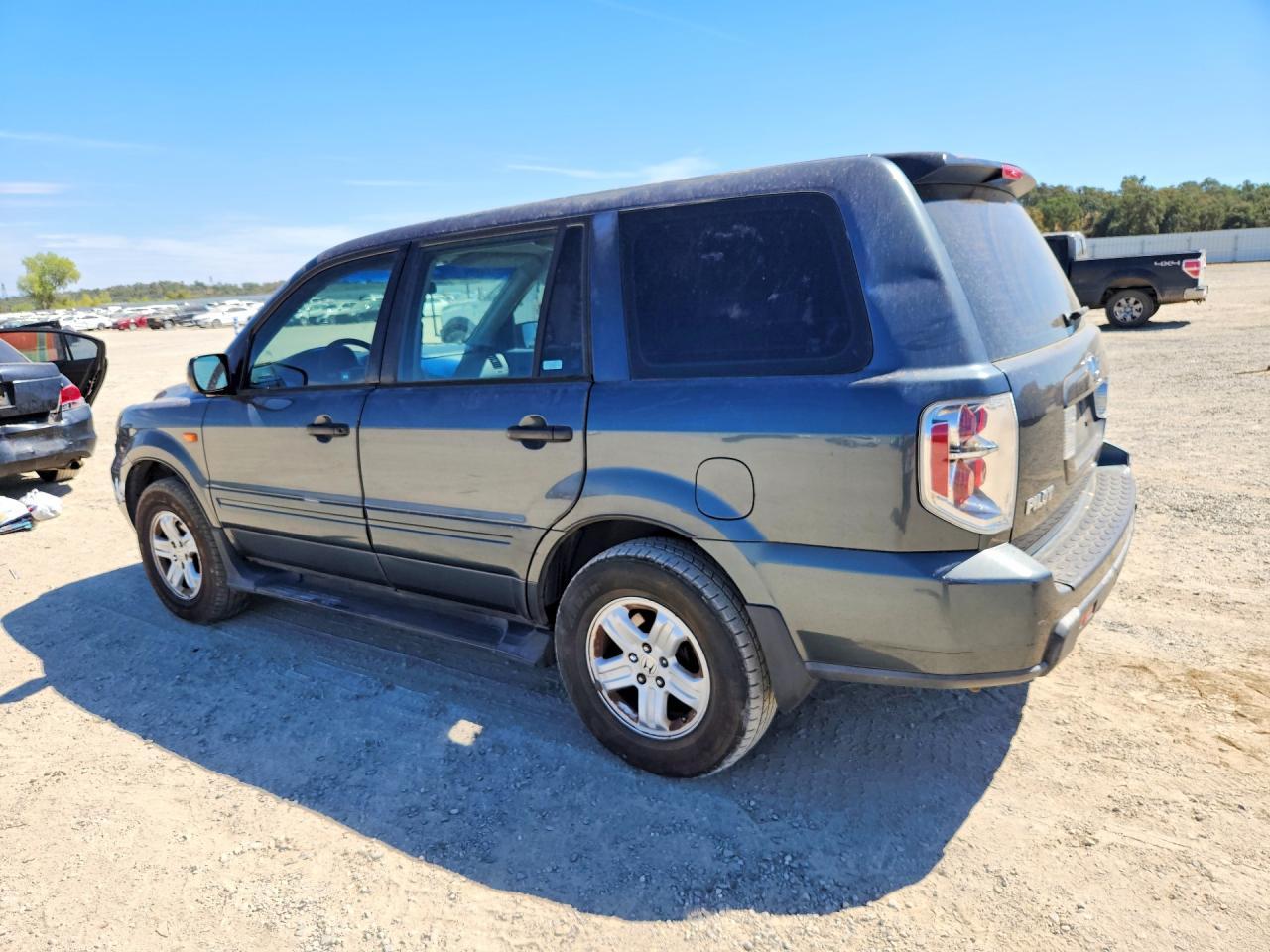 2006 Honda Pilot Lx - Image 2