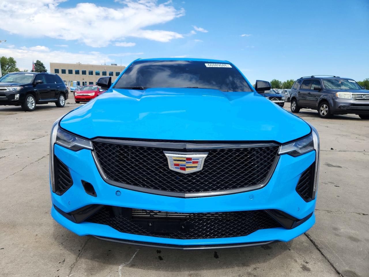 2023 Cadillac Ct4-V - Фото 5