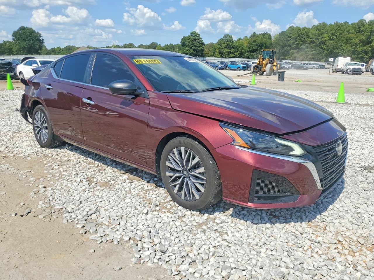 2024 Nissan Altima - Фото 4