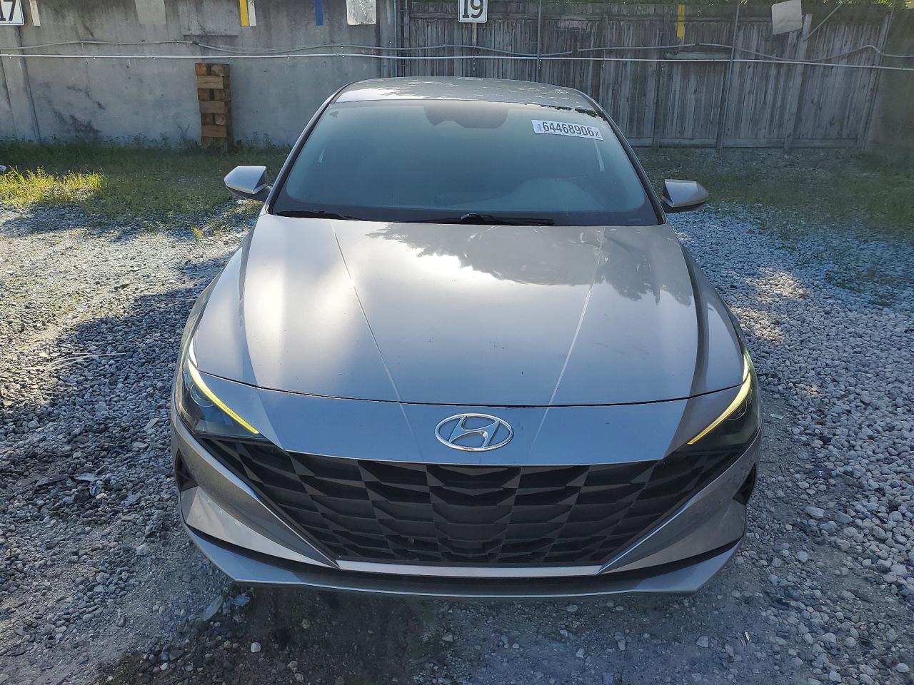 2022 Hyundai Elantra Sel - Фото 5