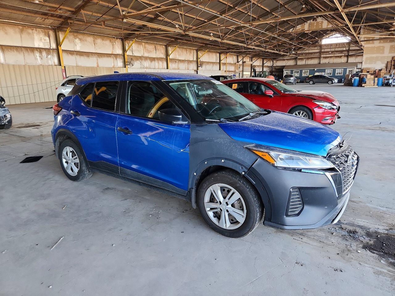 2021 Nissan Kicks S - Image 4