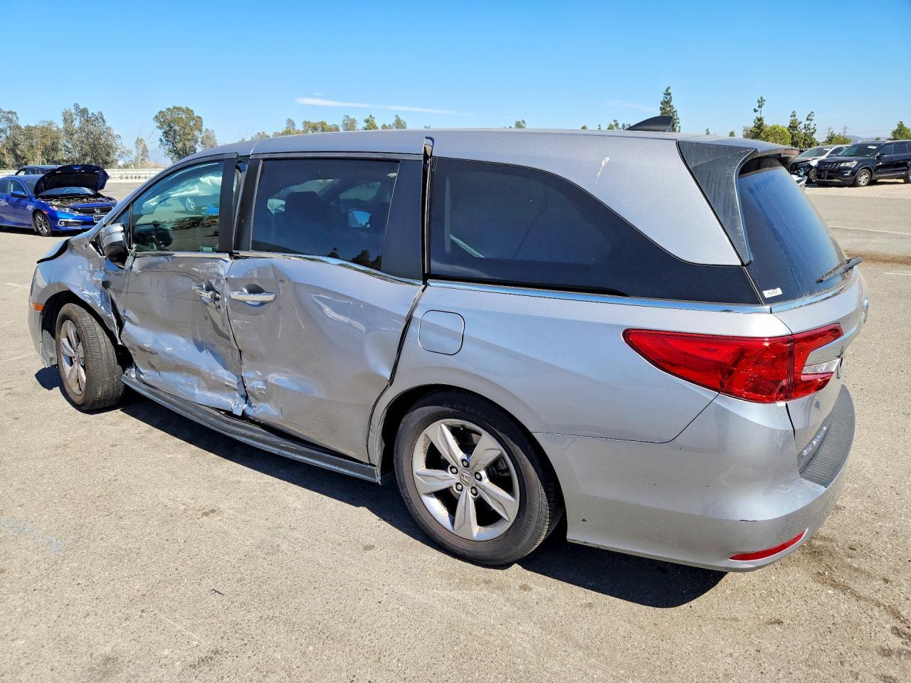 2019 Honda Odyssey Exl - Image 2