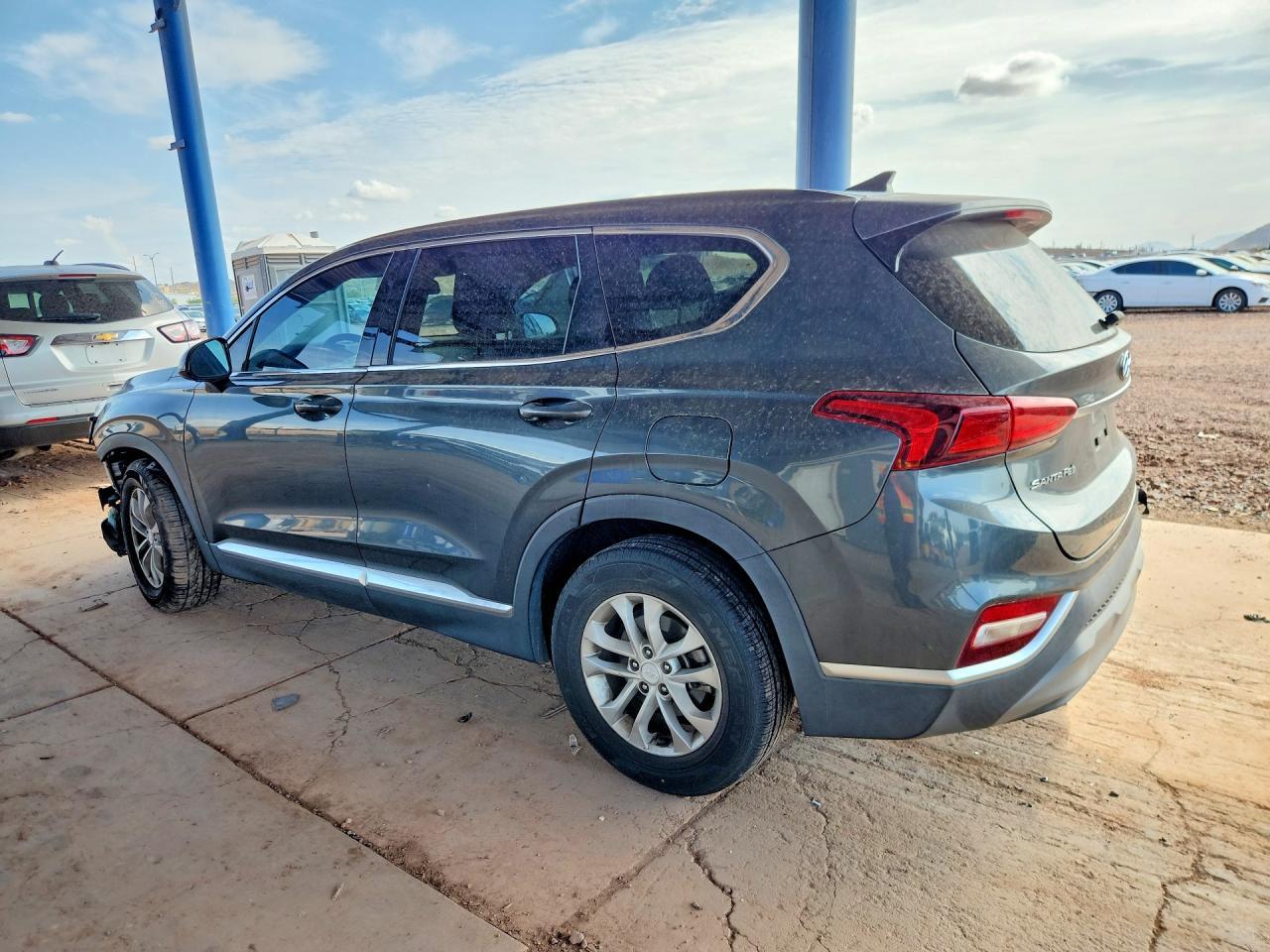 2020 Hyundai Santa Fe Sel - Image 2