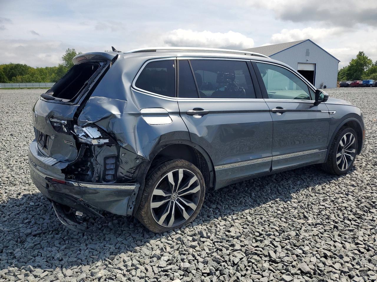 2021 Volkswagen Tiguan Sel Premium R-Line - Image 3