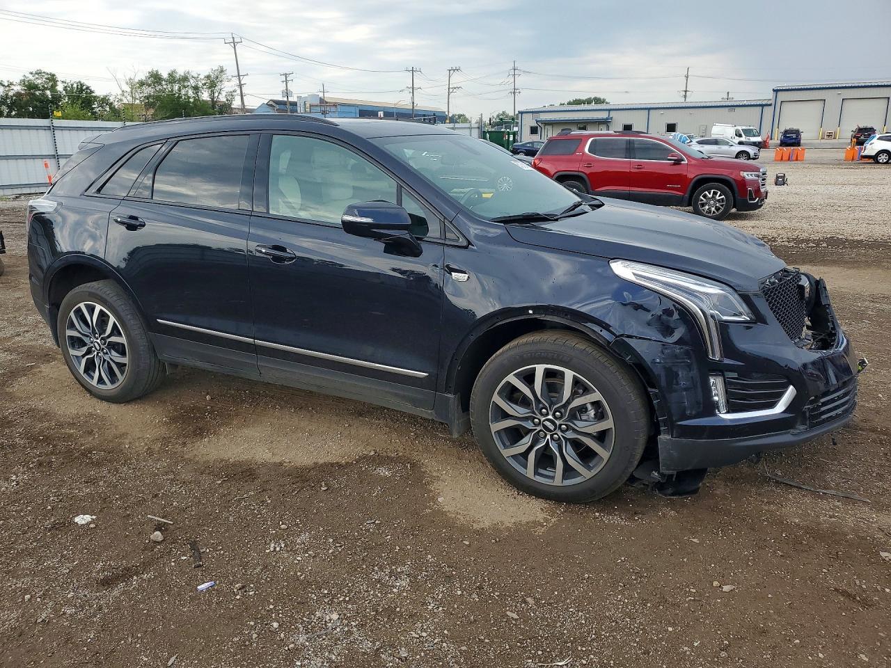 2021 Cadillac Xt5 Sport - Image 4
