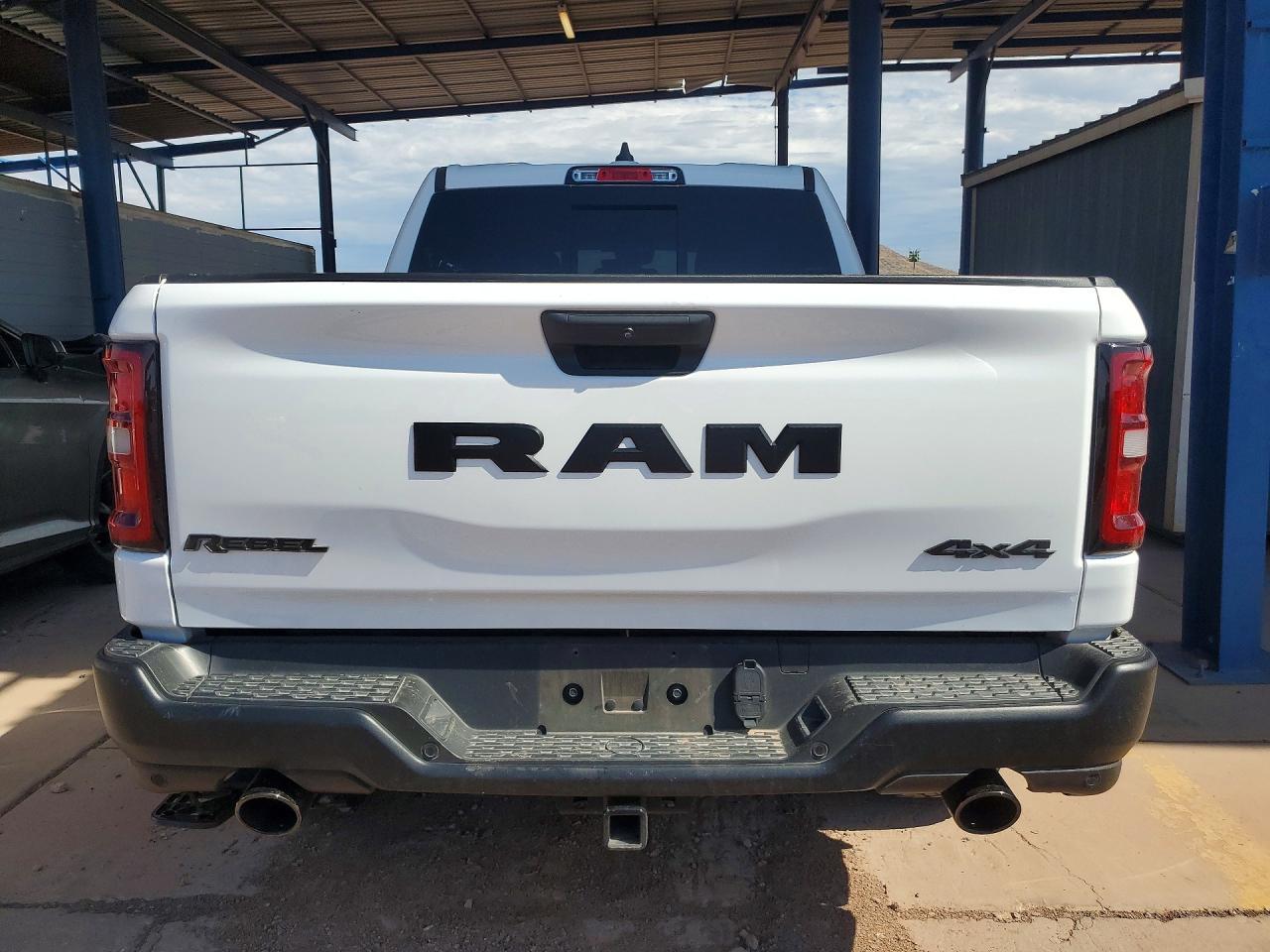 2025 Ram 1500 Rebel - Фото 6