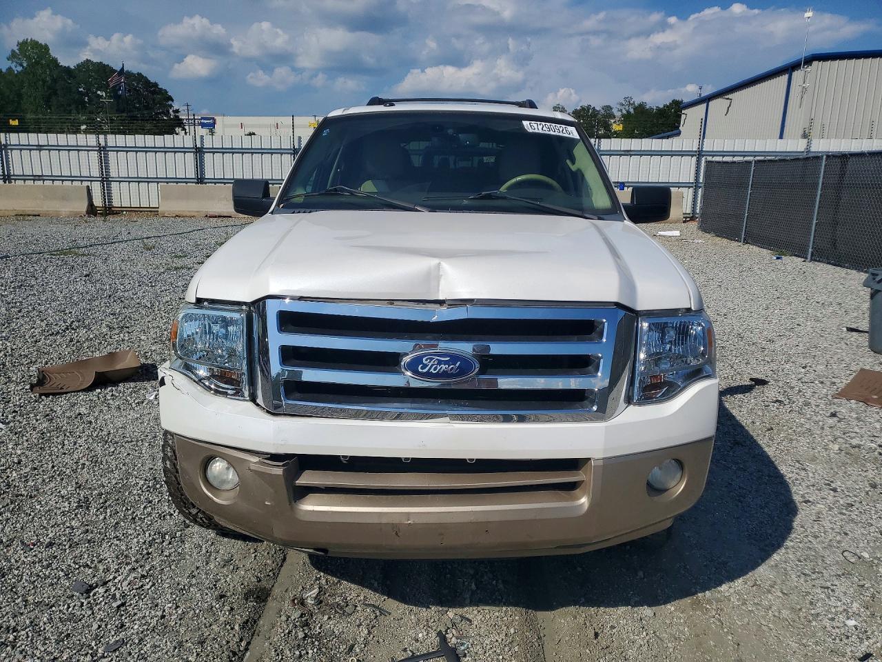 2014 Ford Expedition Xlt - Image 5