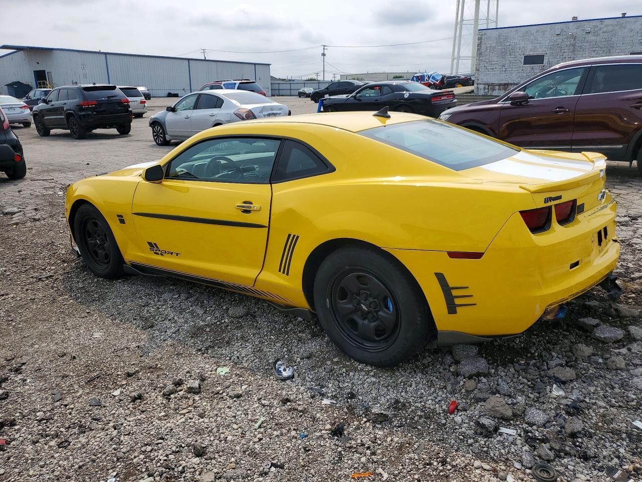 2012 Chevrolet Camaro Ls - Фото 2