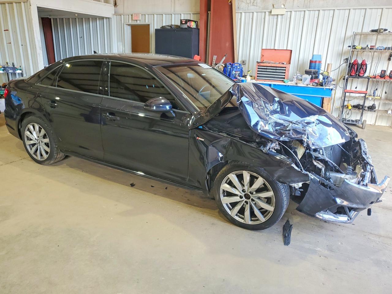2018 Audi A4 Premium - Фото 4