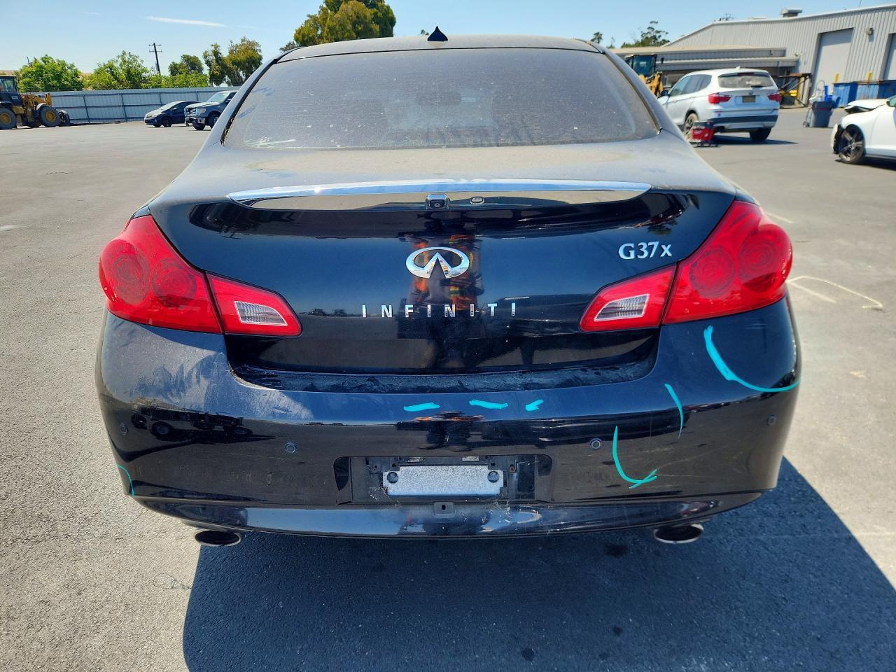 2010 Infiniti G37 Sedan X - Фото 6