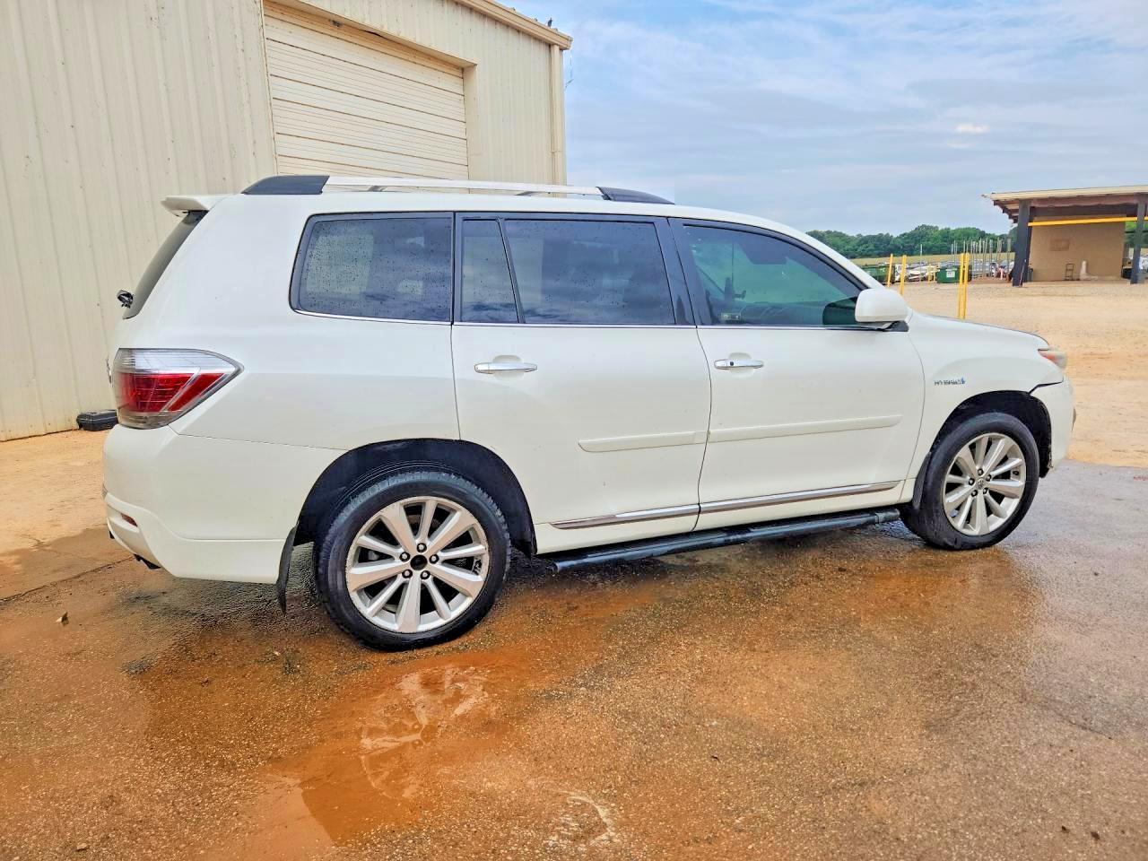 2013 Toyota Highlander Hybrid Limited - Фото 3