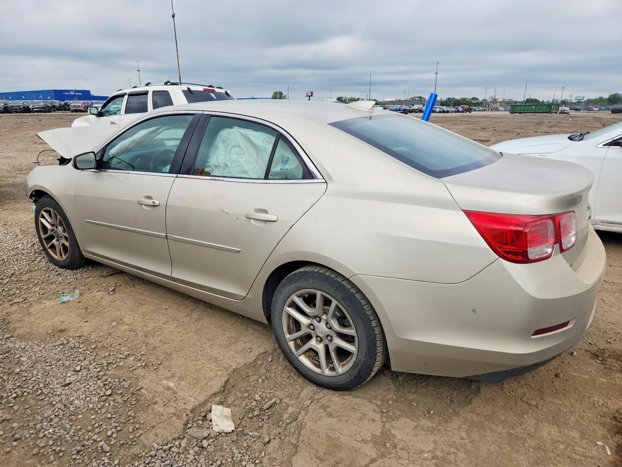 2016 Chevrolet Malibu Limited Lt - Image 2