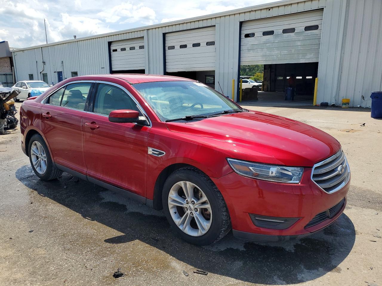 2016 Ford Taurus Sel - Фото 4