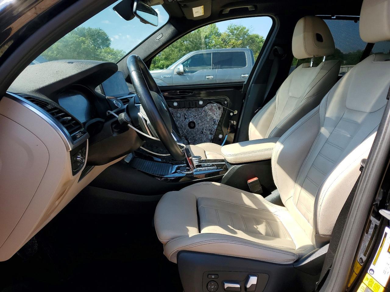 2021 BMW X3 xDrive30E - Фото 7