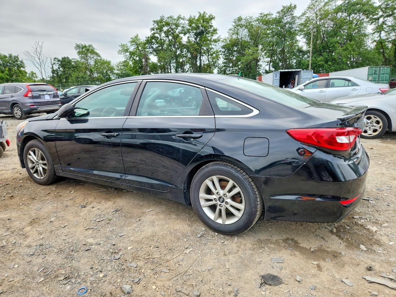 2017 Hyundai Sonata Se - Фото 2