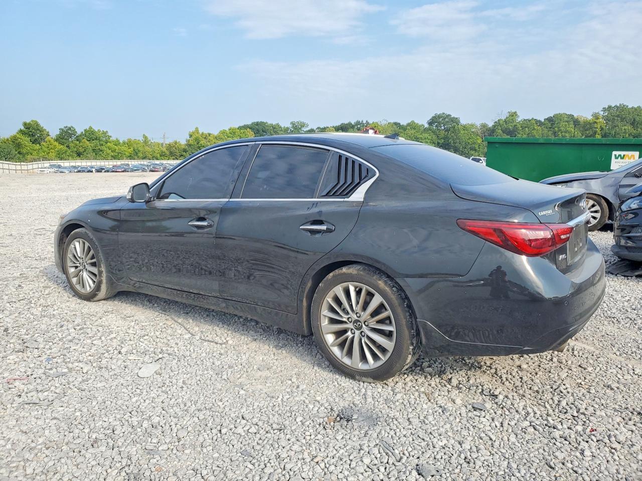 2022 Infiniti Q50 Luxe - Image 2