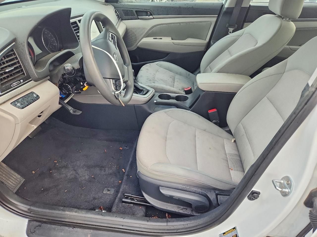 2017 Hyundai Elantra Se - Image 7