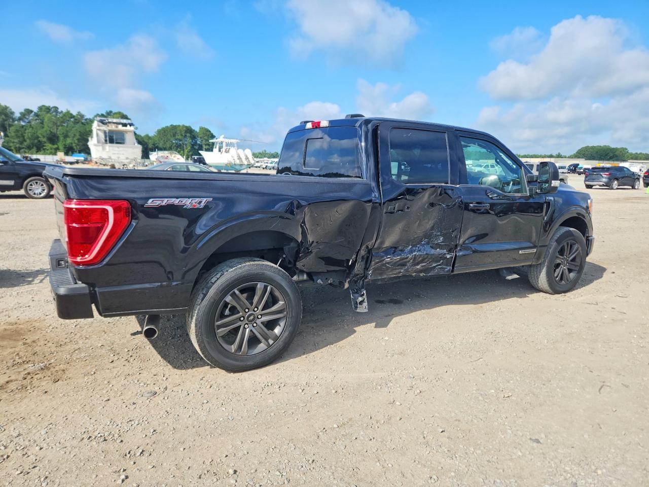 2022 Ford F150 Supercrew - Image 3