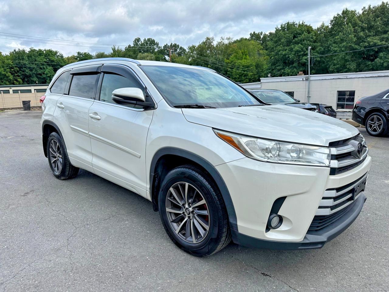 2018 Toyota Highlander Xle - Фото 4
