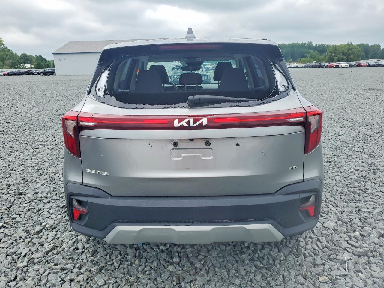 2024 Kia Seltos Lx - Image 6