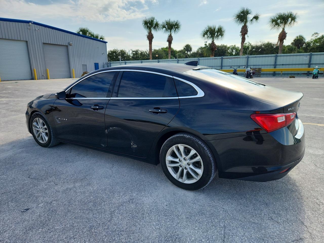 2016 Chevrolet Malibu Lt - Фото 2