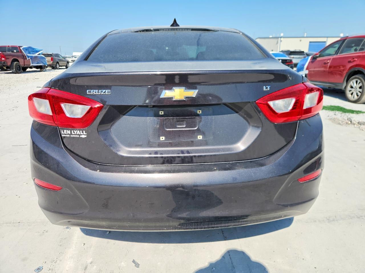 2017 Chevrolet Cruze Lt - Image 6