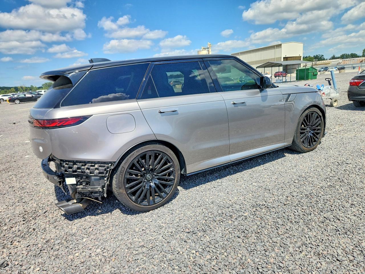 2024 Land Rover Range Rover Sport Sv Edition One - Image 3