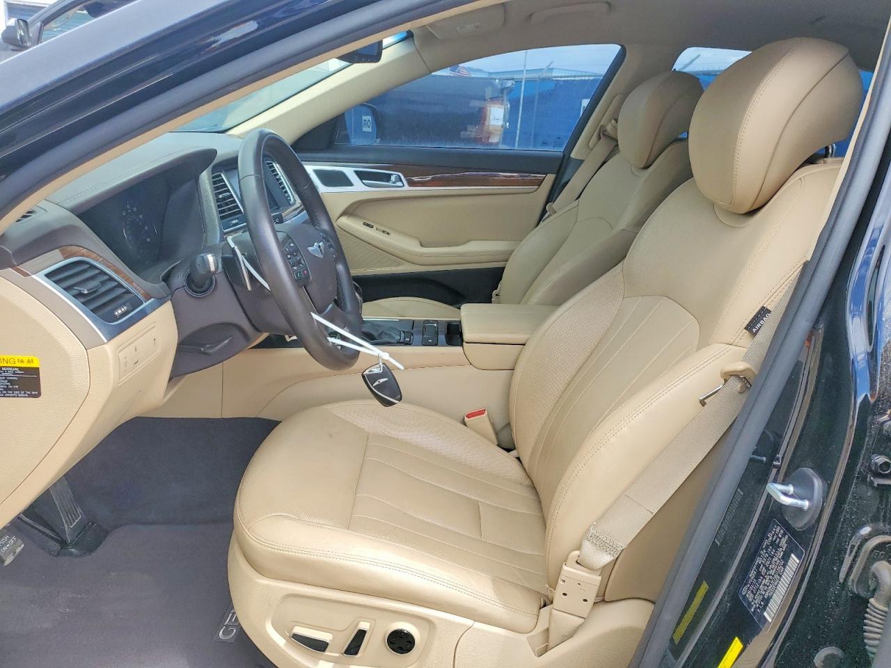2016 Hyundai Genesis 3.8L - Image 7