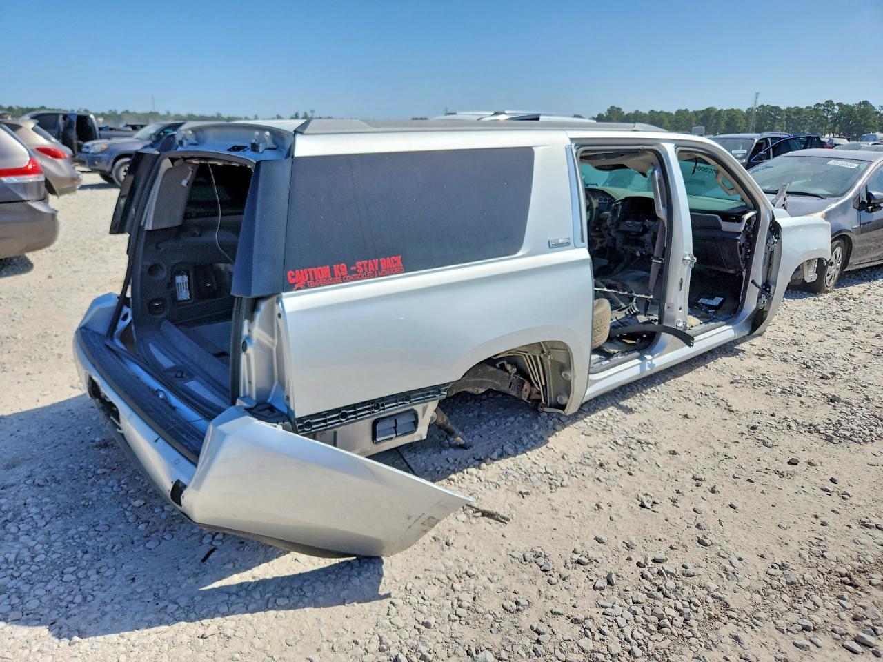 2016 GMC Yukon Xl K1500 Slt - Image 3