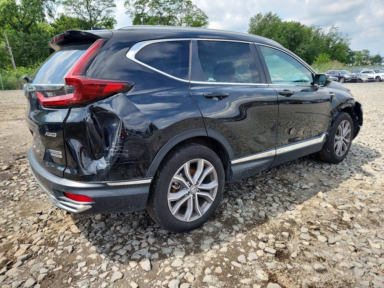 2021 Honda Cr-V Touring - Image 3