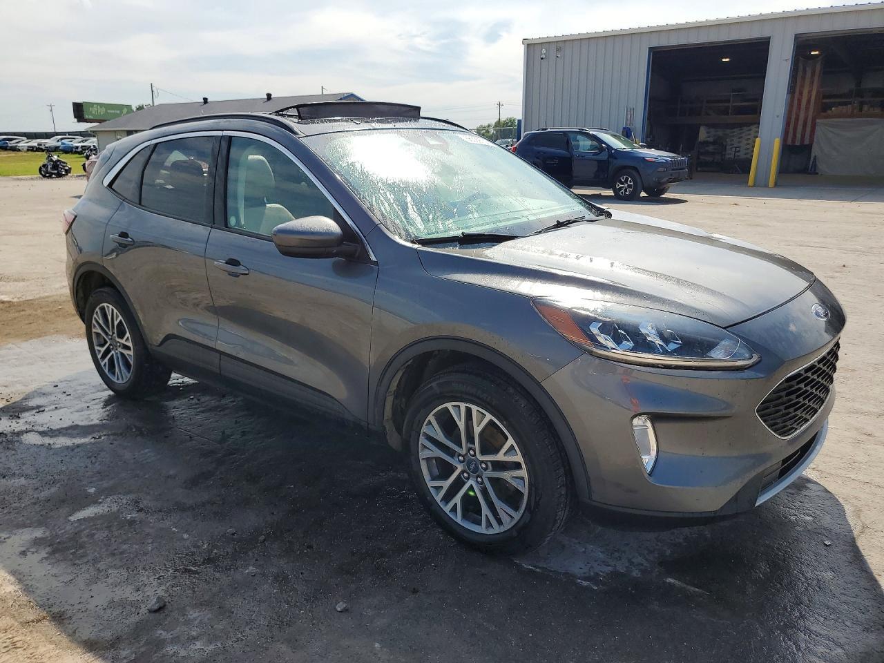 2021 Ford Escape Sel - Фото 4