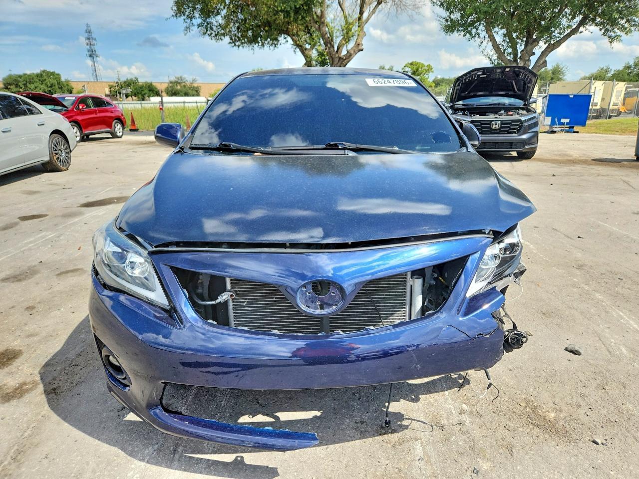 2013 Toyota Corolla L - Фото 5