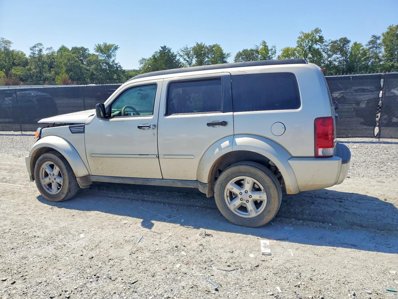 2008 Dodge Nitro Sxt - Фото 2