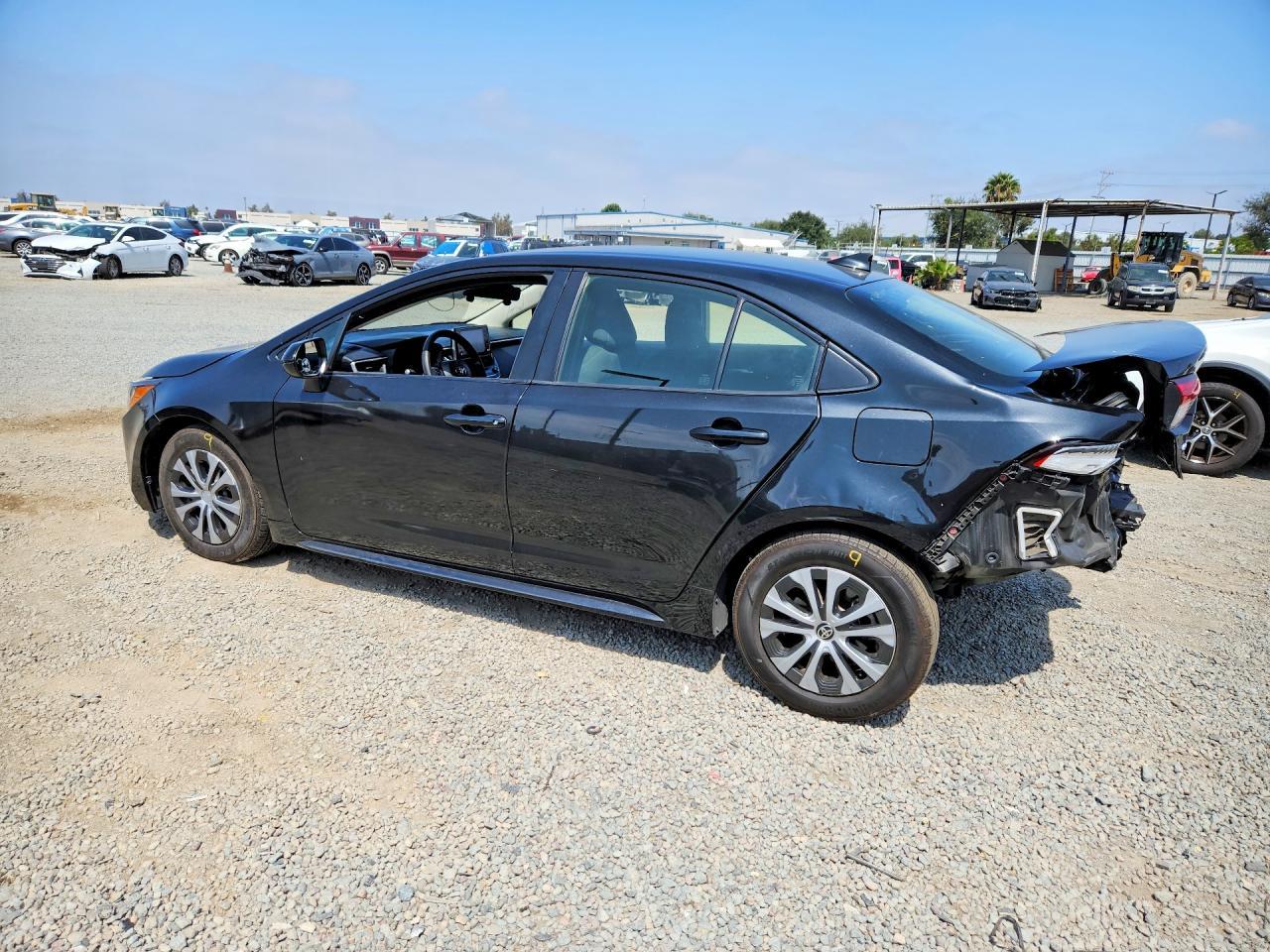 2021 Toyota Corolla Le - Image 2