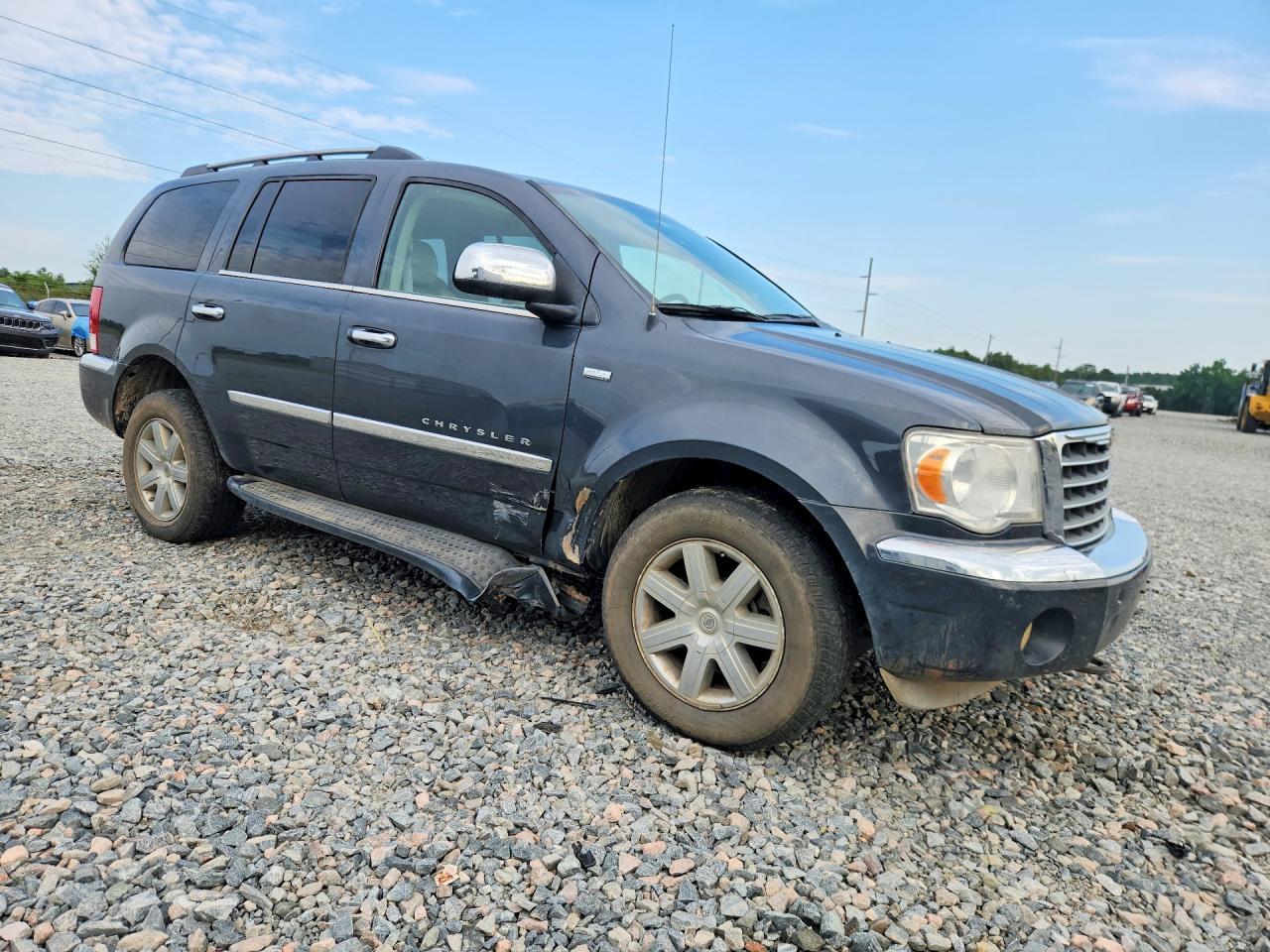 2008 Chrysler Aspen Limited - Фото 4