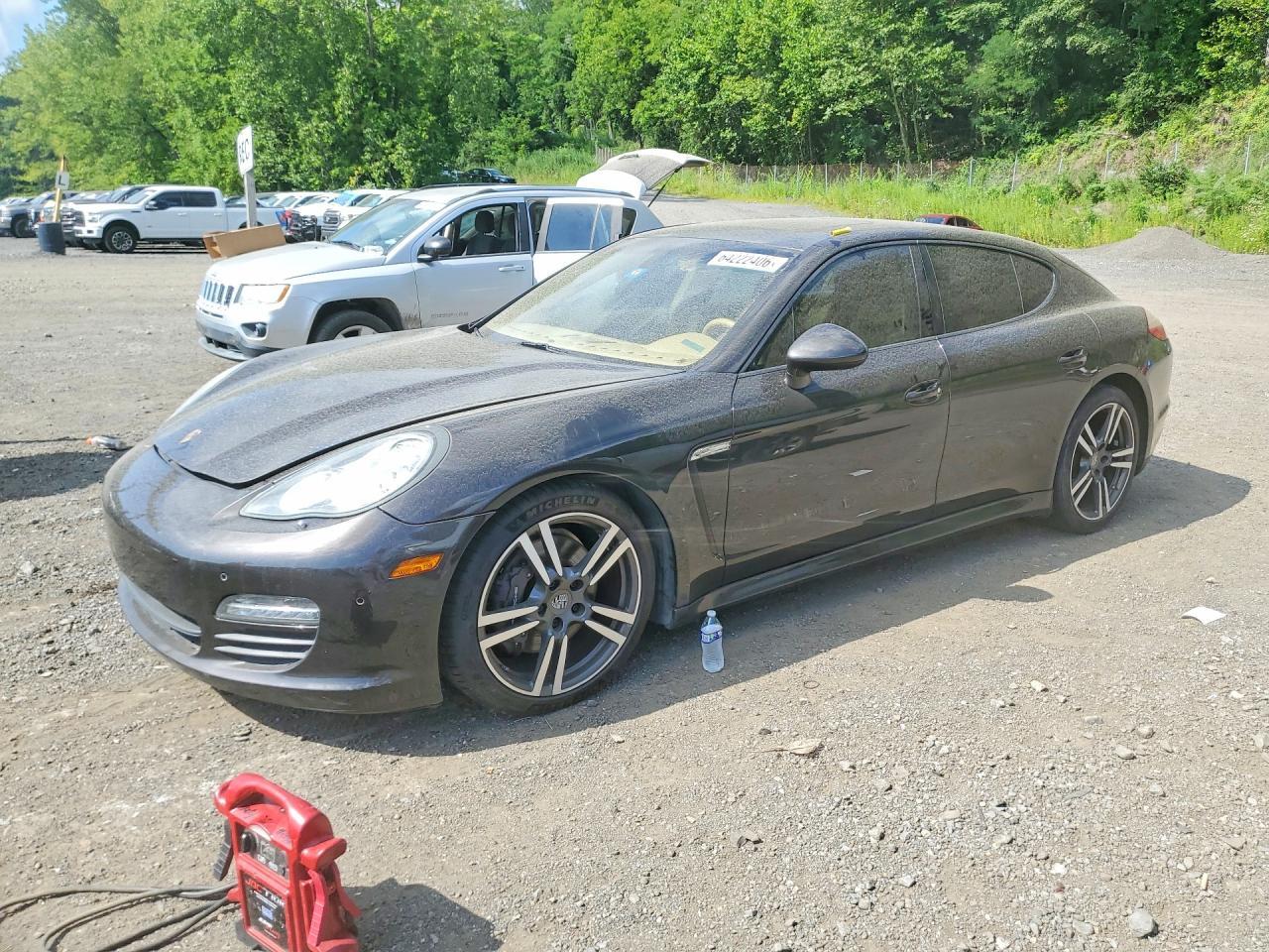 2012 Porsche Panamera 2