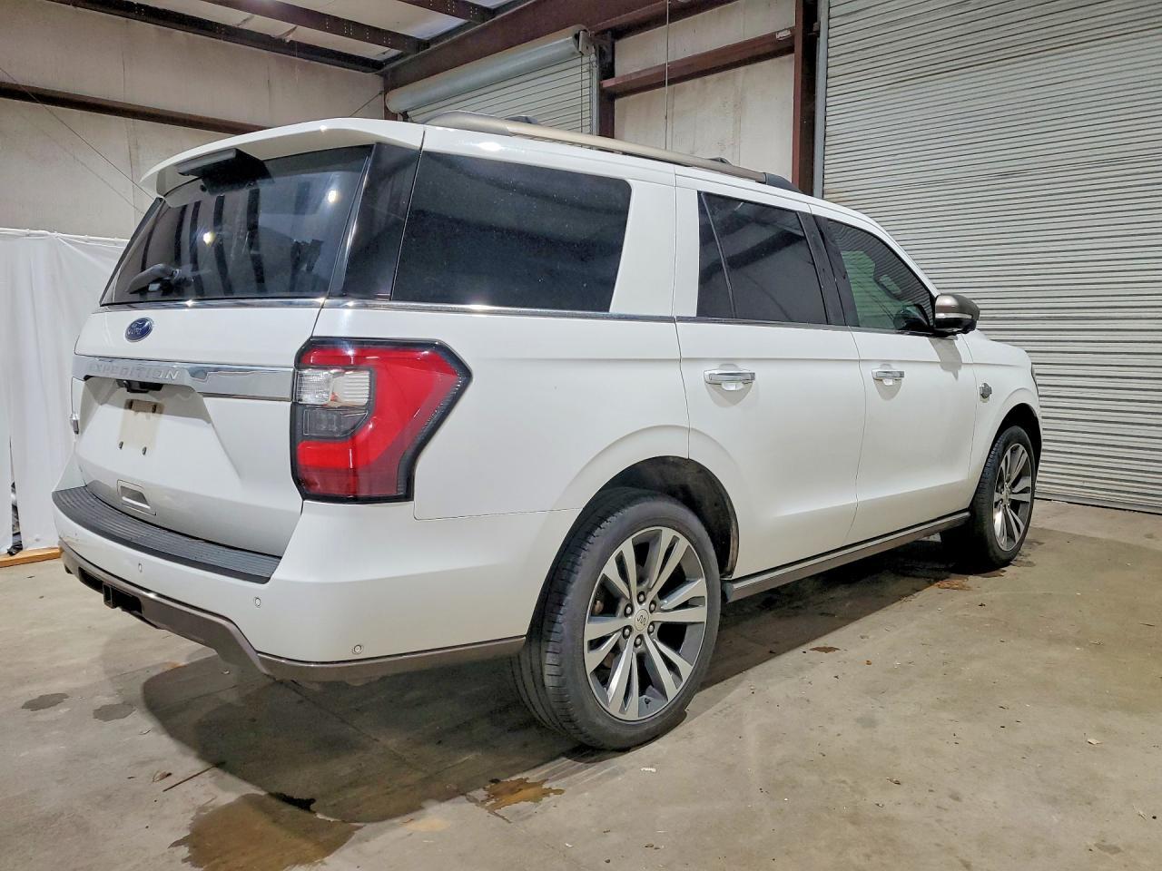 2020 Ford Expedition King Ranch - Image 3