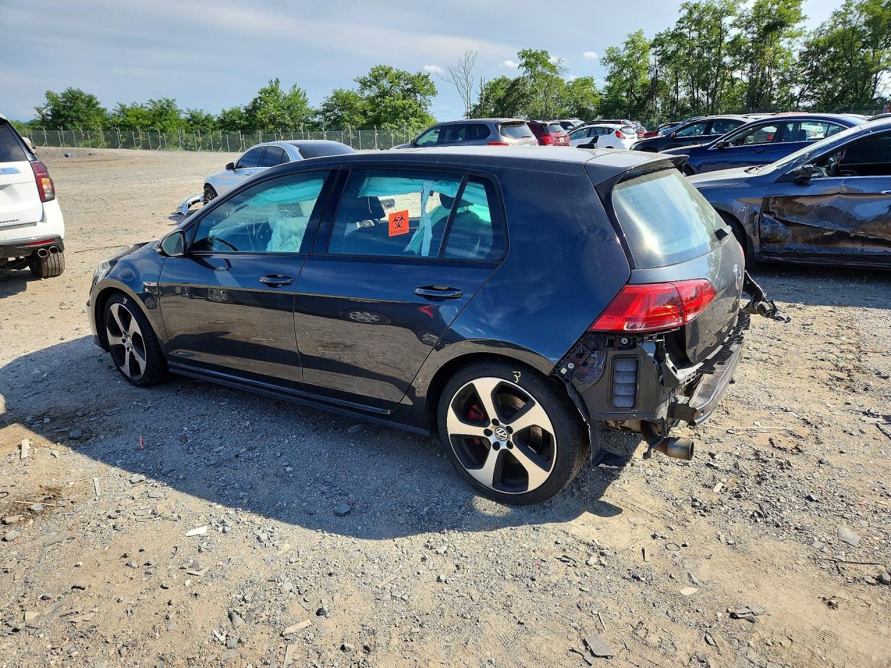 2015 Volkswagen Gti - Фото 2